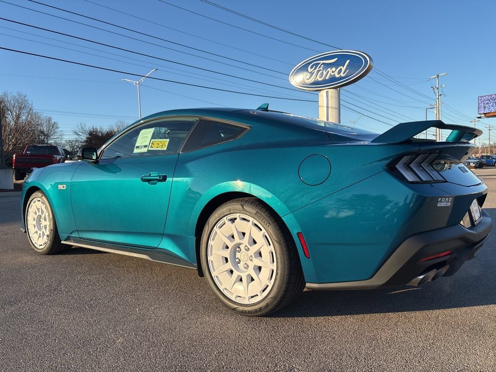 New 2026 Ford Mustang GT Premium w/ GT Performance Package RWD image 10