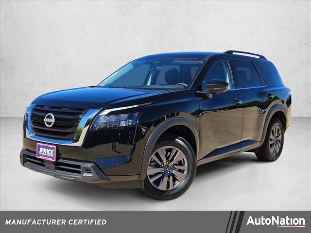 Used 2025 Nissan Pathfinder SV AWD/4WD image 1