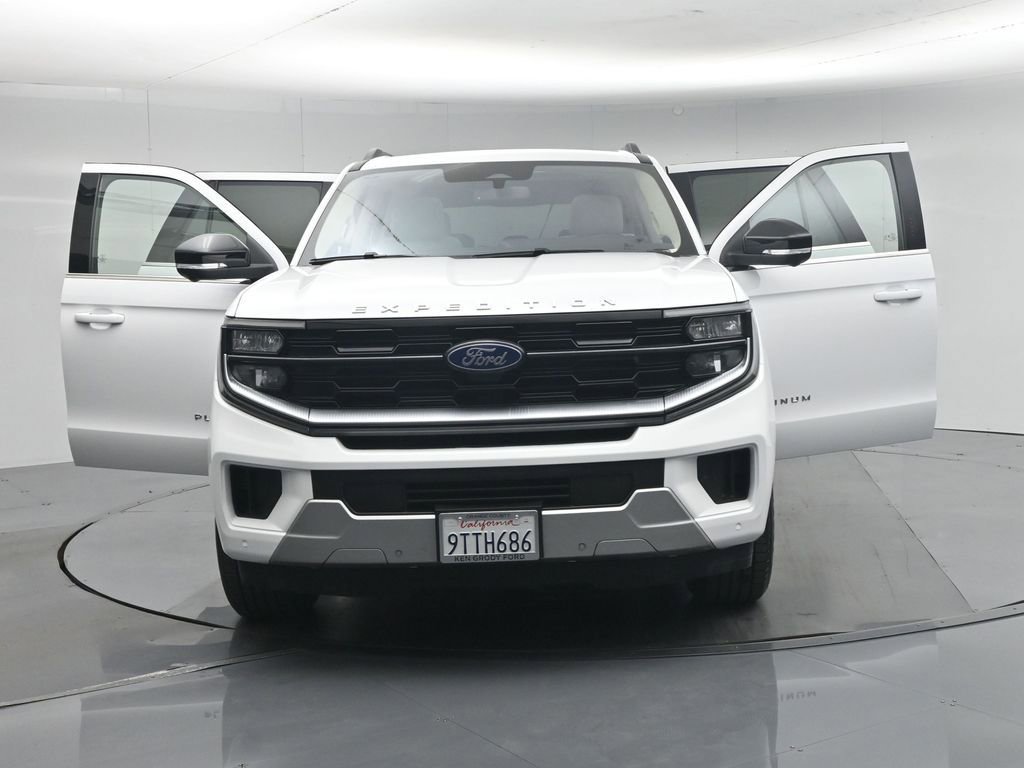 Used 2025 Ford Expedition Platinum AWD/4WD image 40