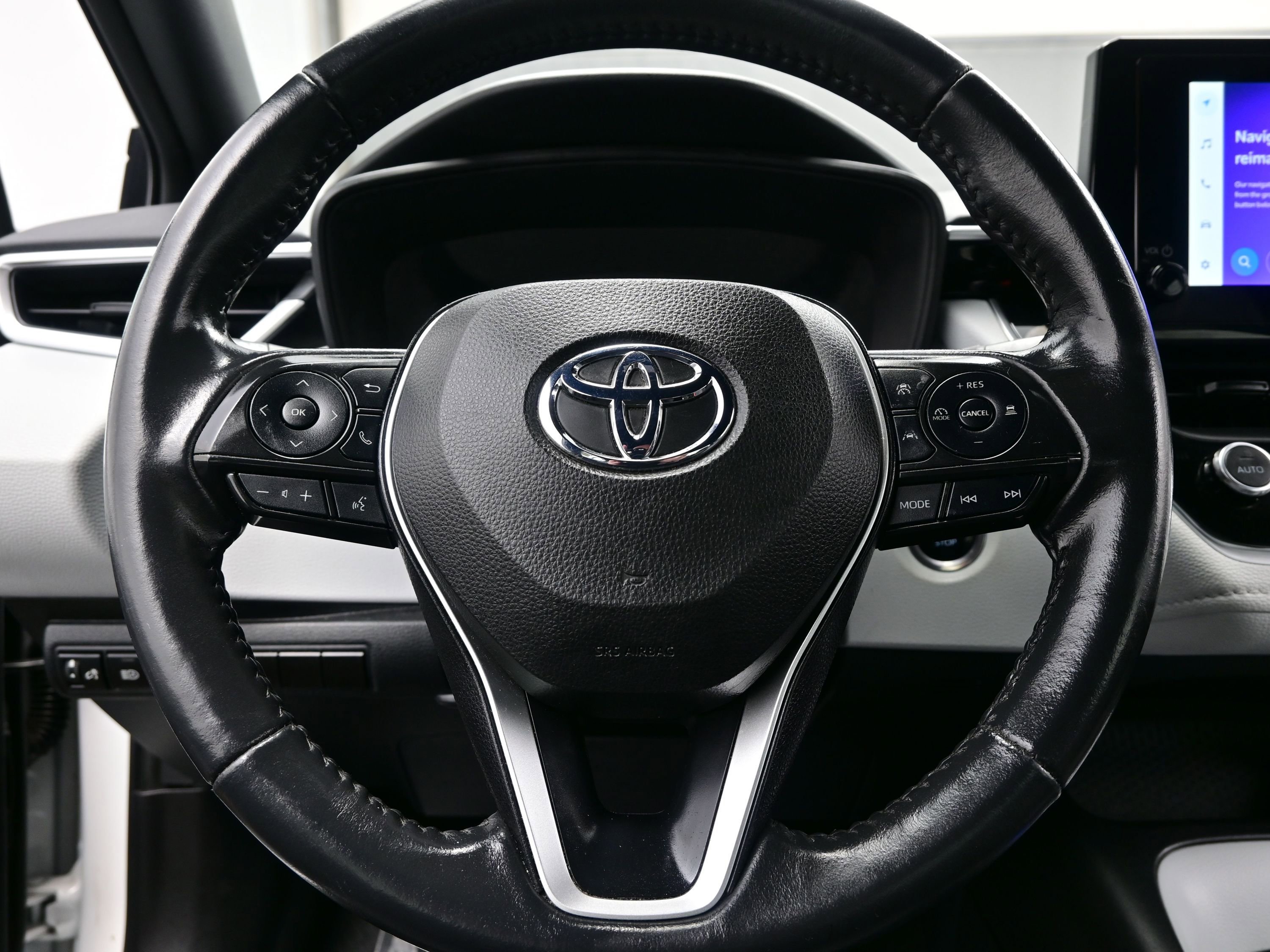 Used 2024 Toyota Corolla SE image 22
