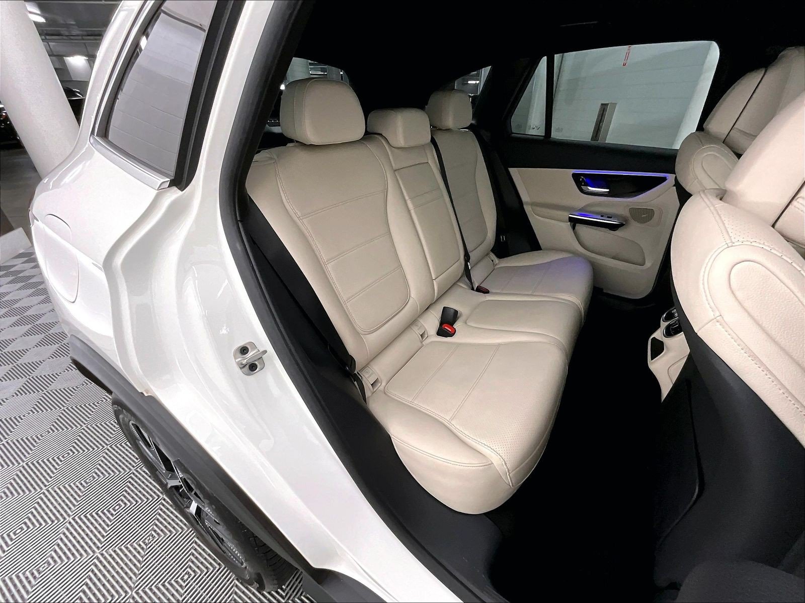 Certified 2025 Mercedes-Benz GLC 350e 4MATIC image 17
