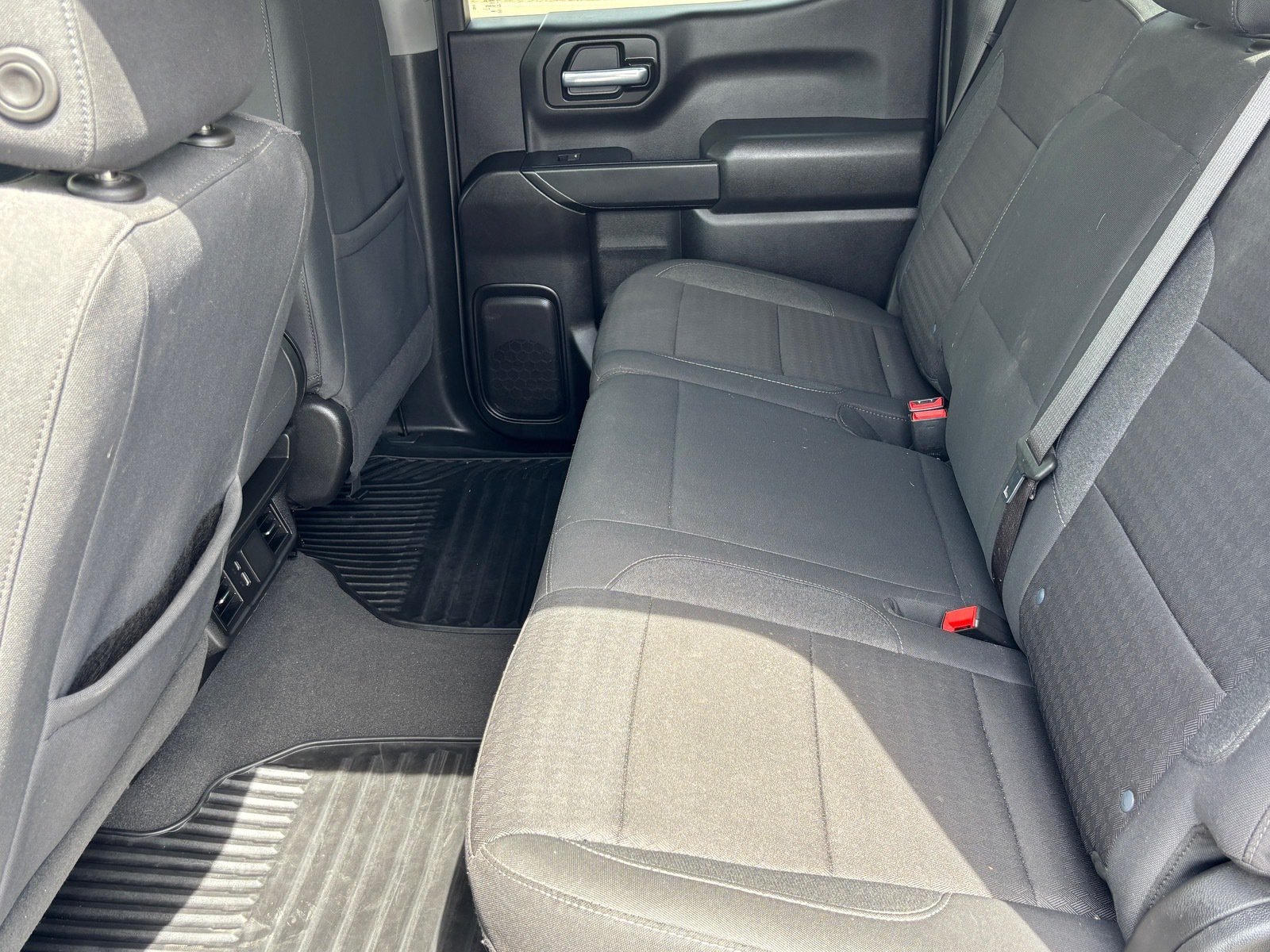 Used 2024 Chevrolet Silverado 1500 Custom w/ Turbomax Blackout Package AWD/4WD image 28