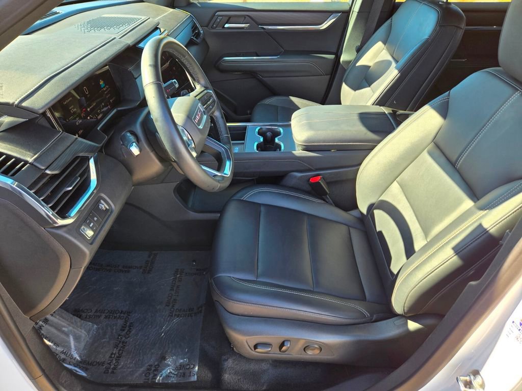 Used 2024 GMC Acadia Elevation image 8