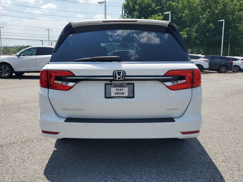 Used 2024 Honda Odyssey Elite image 6