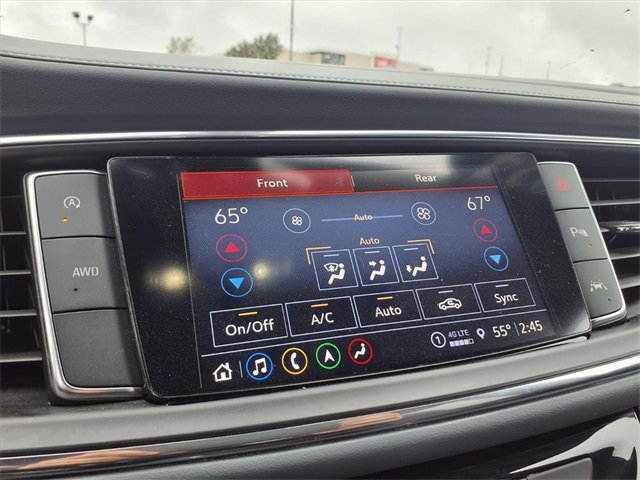 Used 2024 Buick Enclave Premium image 54