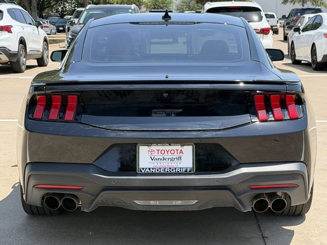 Used 2025 Ford Mustang GT Premium RWD image 5