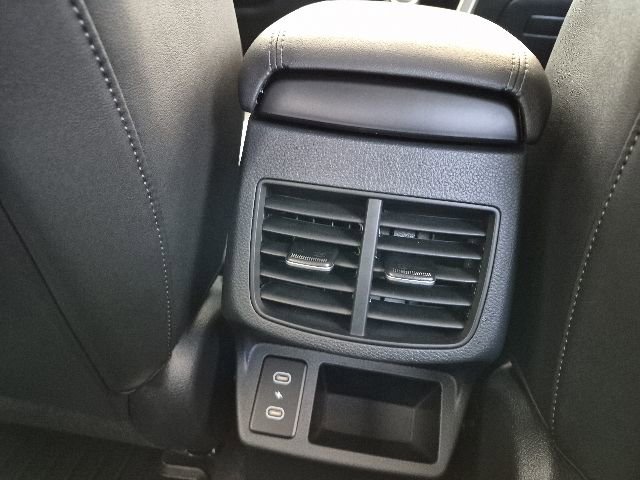 Used 2026 Kia Seltos S FWD image 36