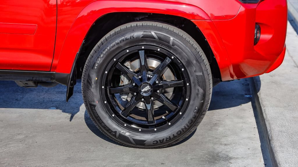 Used 2022 Toyota 4Runner SR5 RWD image 11