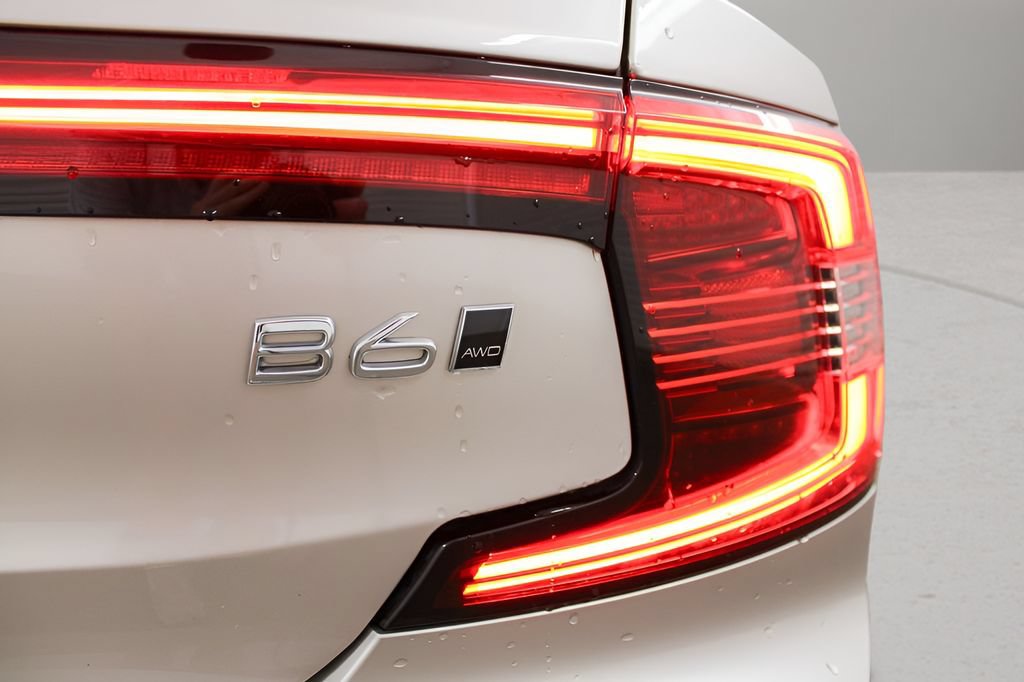 Certified 2023 Volvo S90 B6 Plus w/ Protection Package Premier AWD/4WD image 33