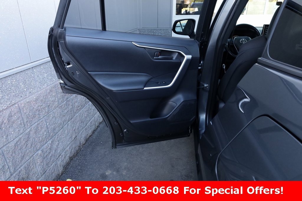 Certified 2021 Toyota RAV4 SE image 35
