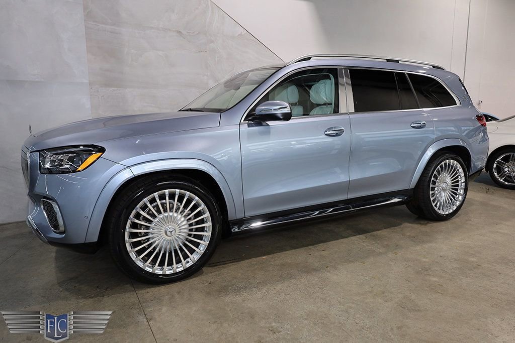 Used 2025 Mercedes-Benz Maybach GLS 600 4MATIC image 1