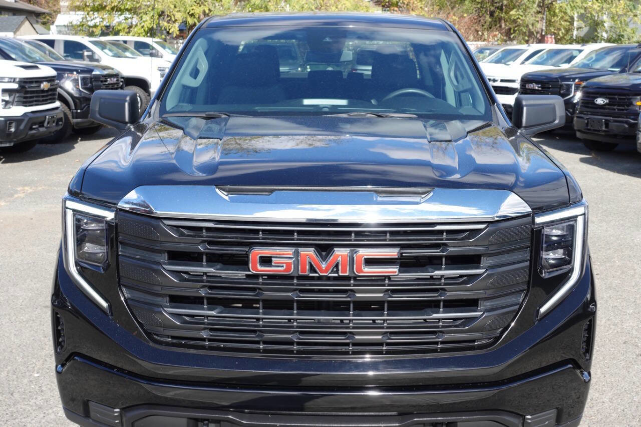 Used 2022 GMC Sierra 1500 Pro w/ Pro Value Package image 6