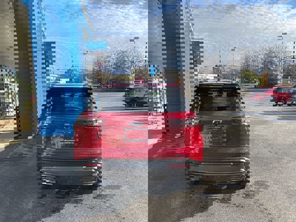 New 2026 Chevrolet Equinox ACTIV w/ Convenience Package III image 4