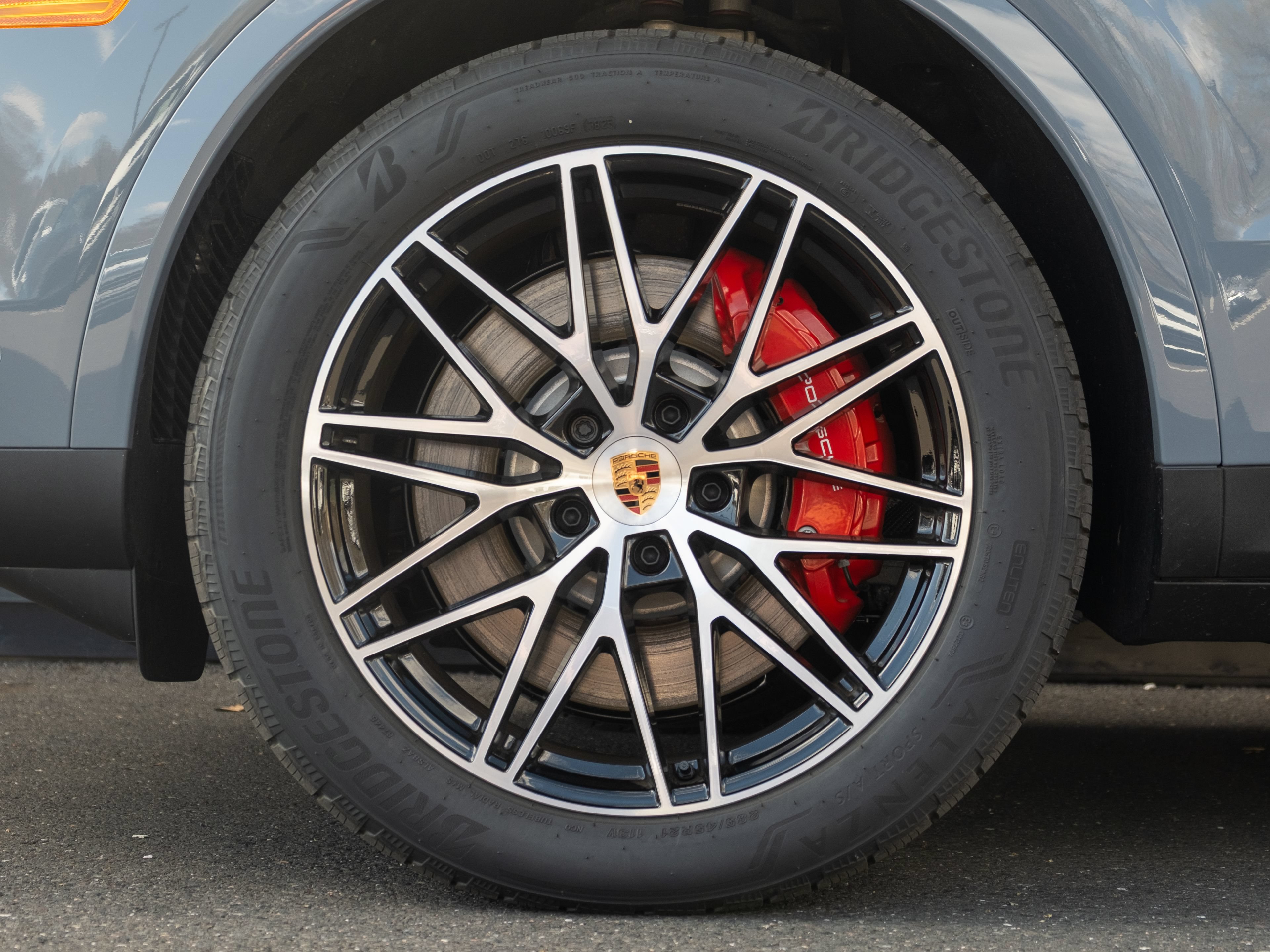 New 2026 Porsche Cayenne S AWD/4WD image 12