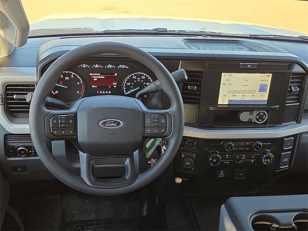 New 2025 Ford F350 XL w/ XL Chrome Package image 16