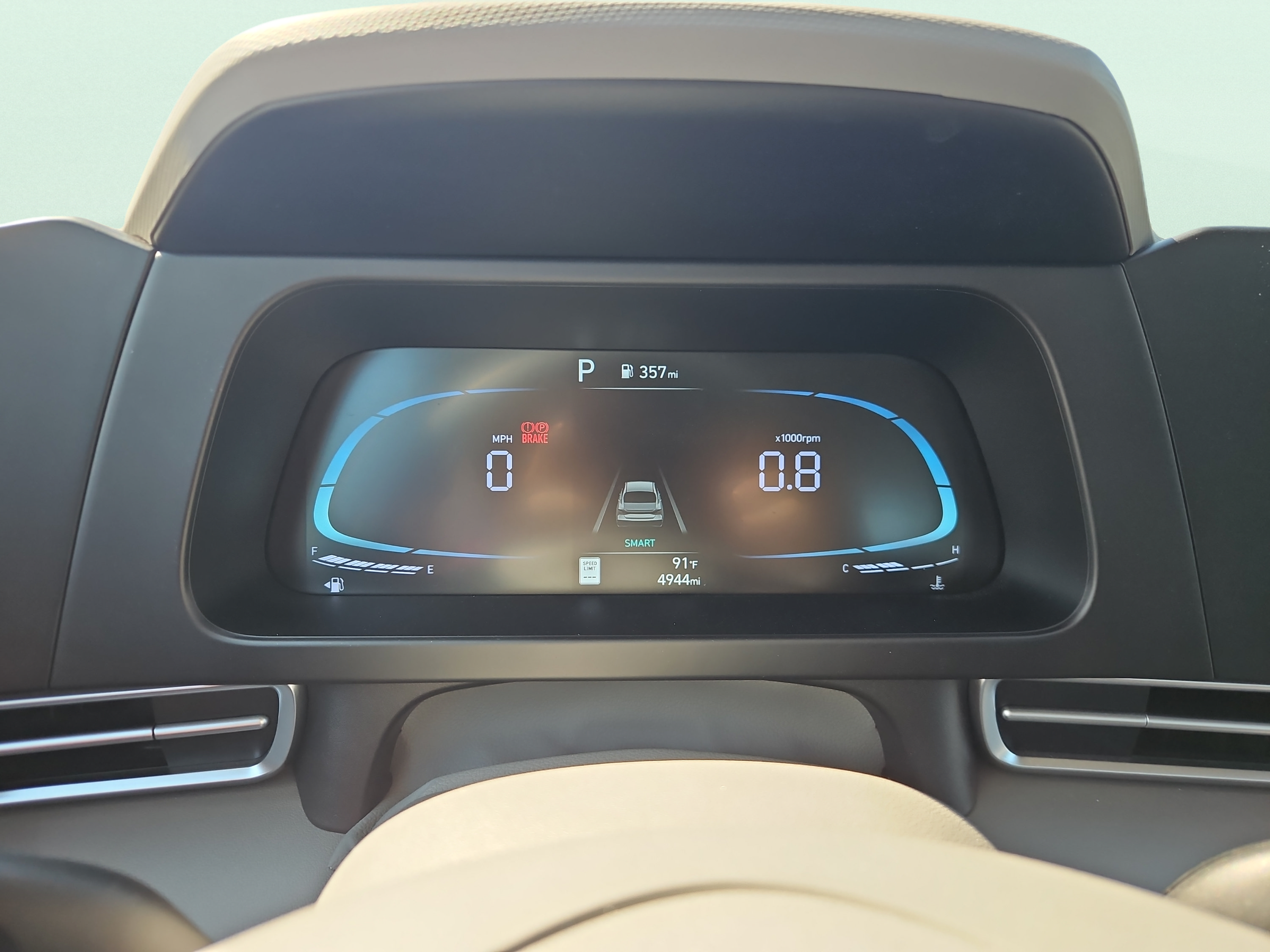 Certified 2026 Hyundai Elantra SE FWD image 13