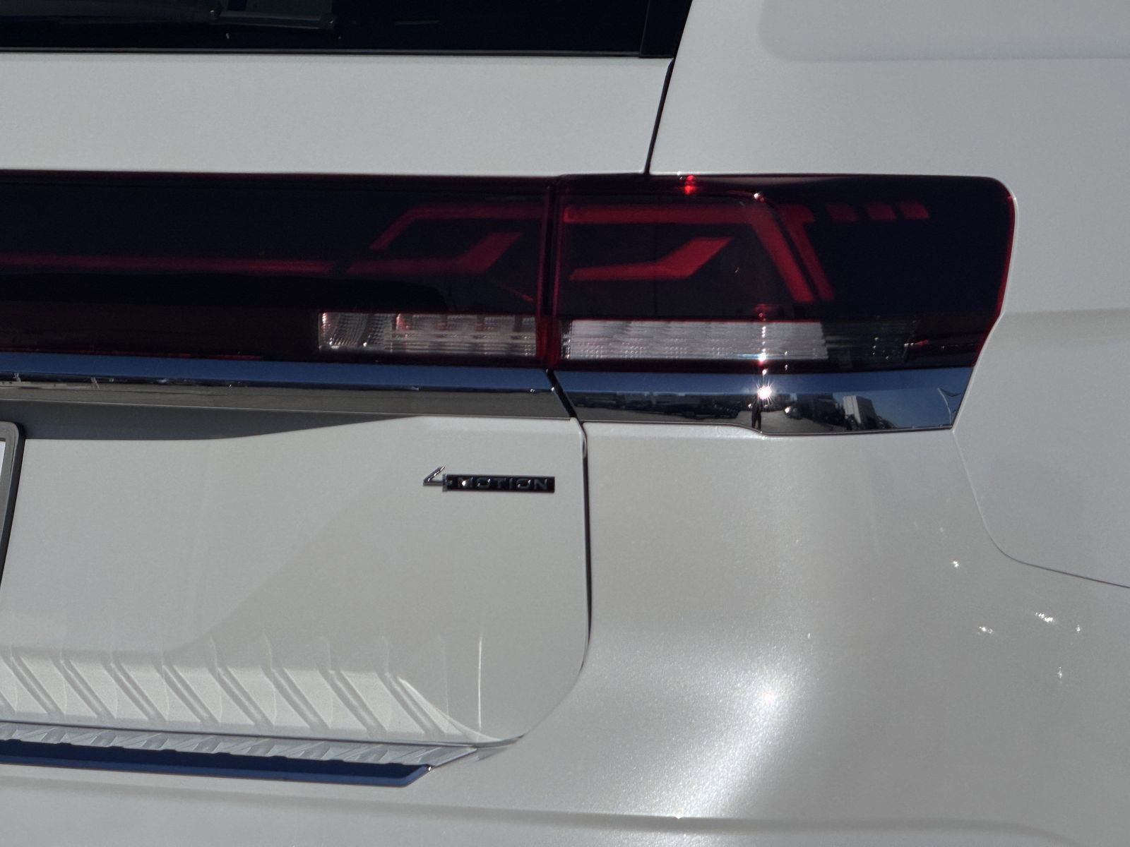 New 2026 Volkswagen Atlas SEL Premium R-Line image 12