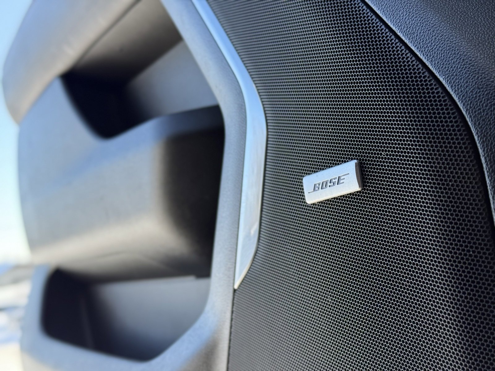 Used 2024 Chevrolet Tahoe RST w/ Luxury Package image 15