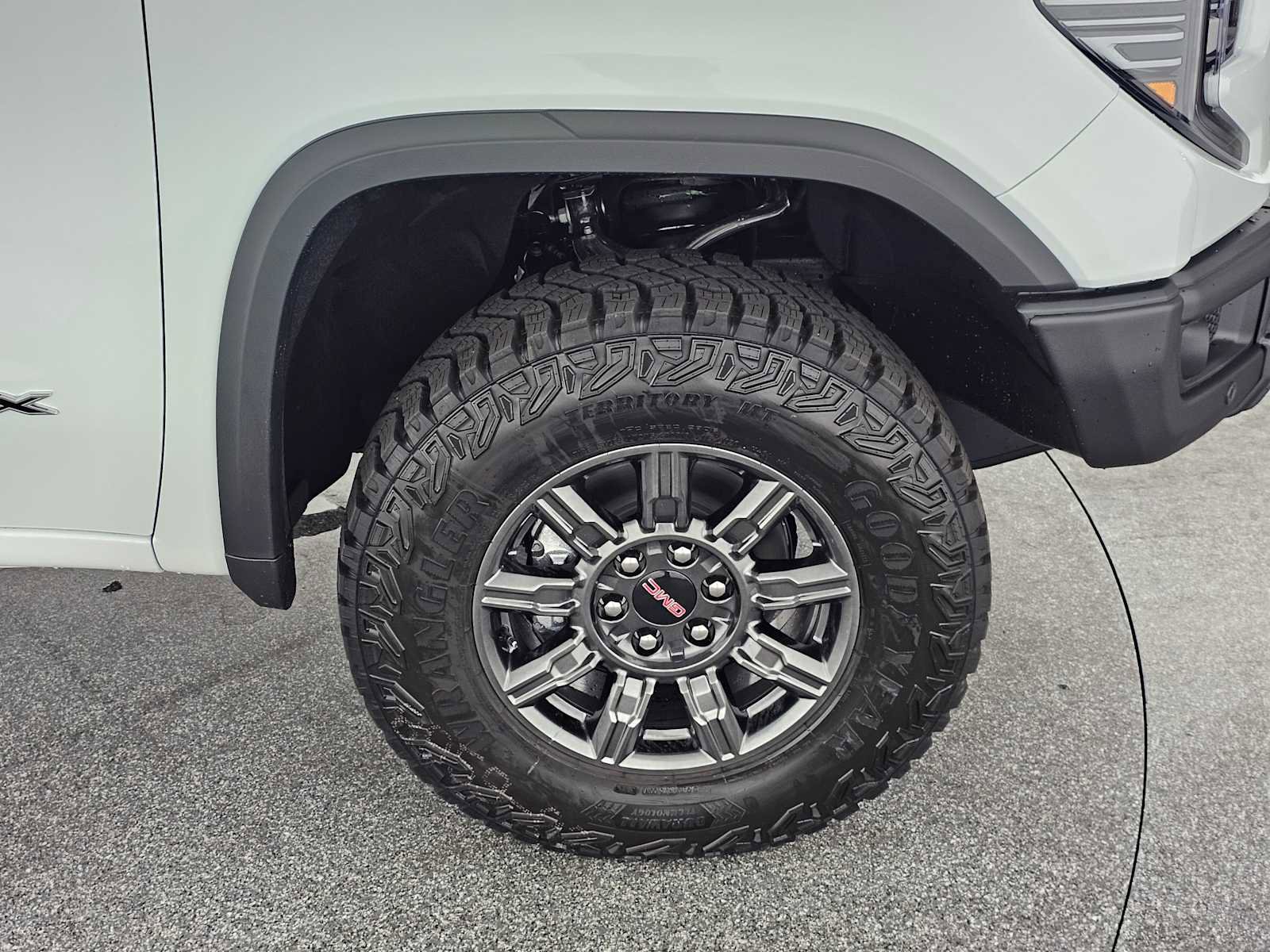 New 2026 GMC Sierra 1500 AT4X image 9