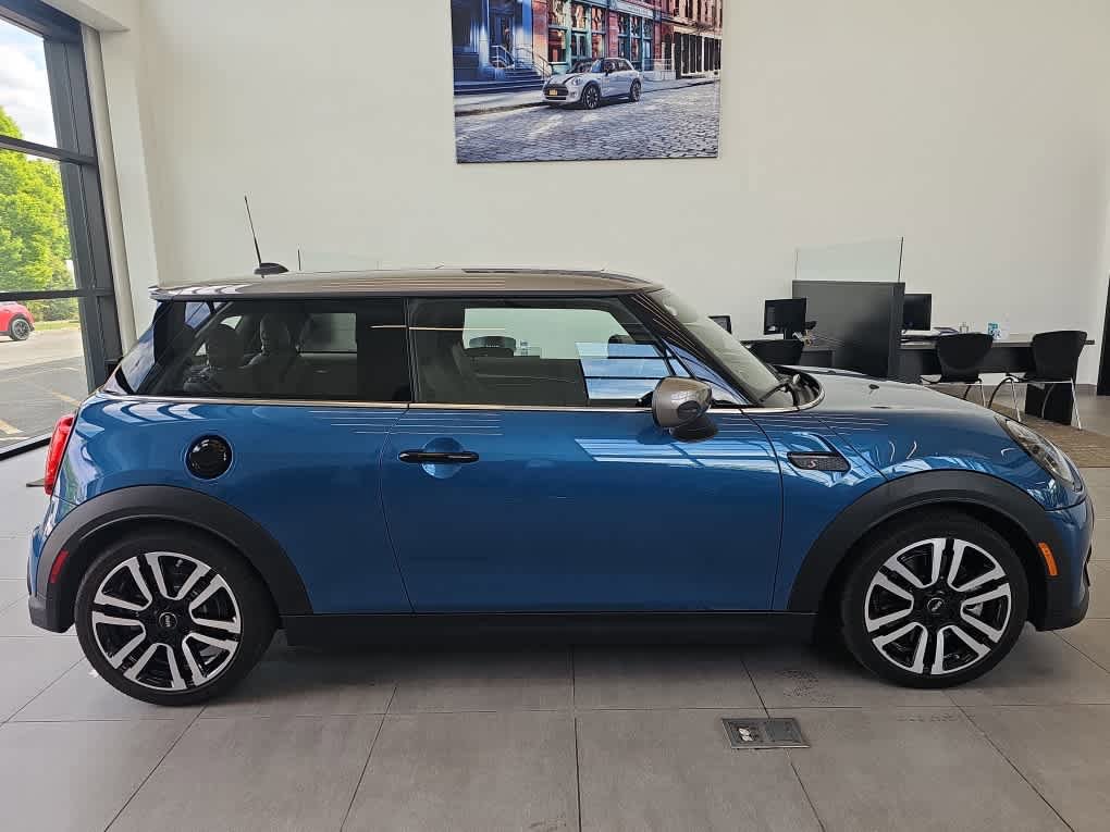 Certified 2024 MINI Cooper S FWD image 12