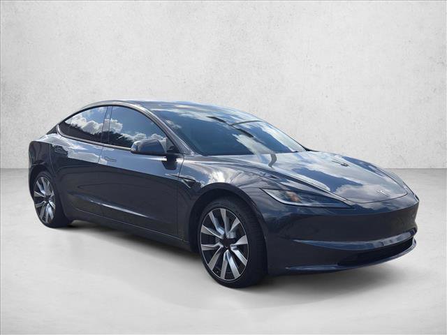 Used 2025 Tesla Model 3 Long Range image 3