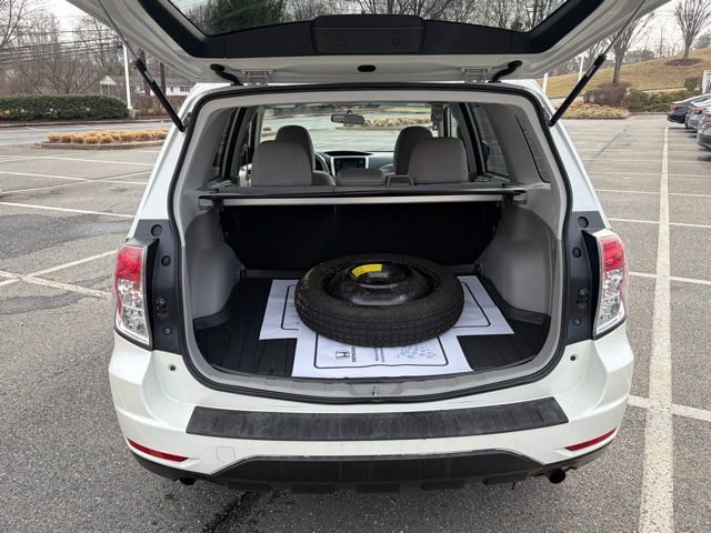 Used 2012 Subaru Forester 2.5X Premium w/ All-Weather Pkg image 7