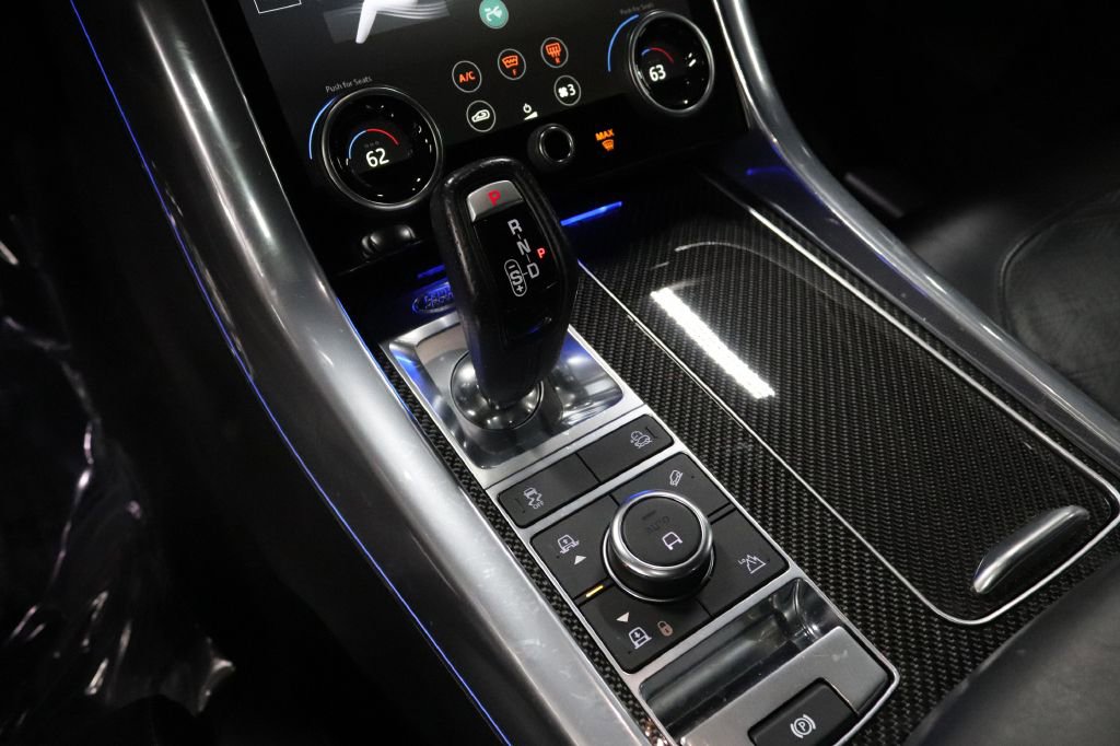 Used 2020 Land Rover Range Rover Sport SVR image 31