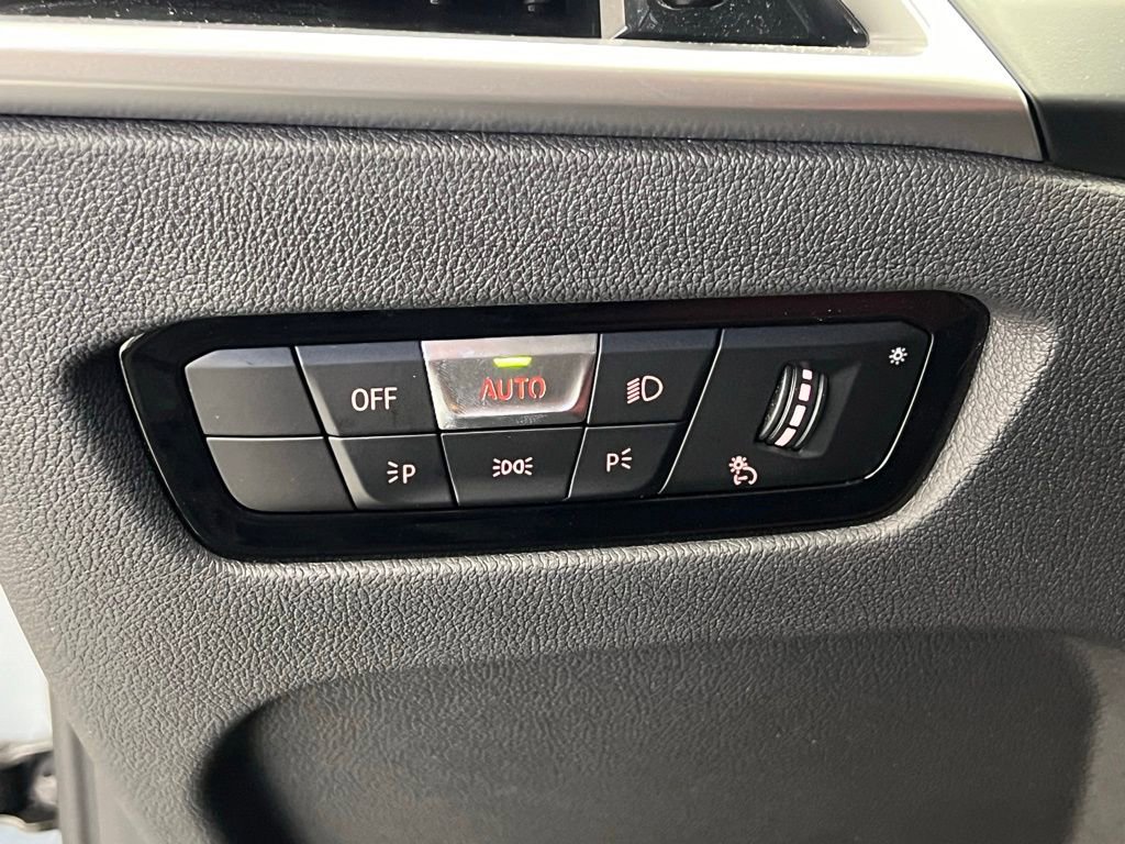 Certified 2025 BMW M440i Convertible image 25