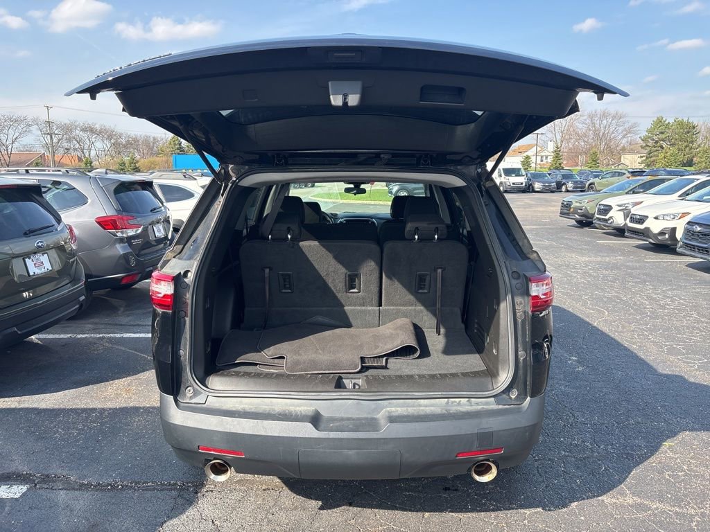 Used 2020 Chevrolet Traverse LS image 7