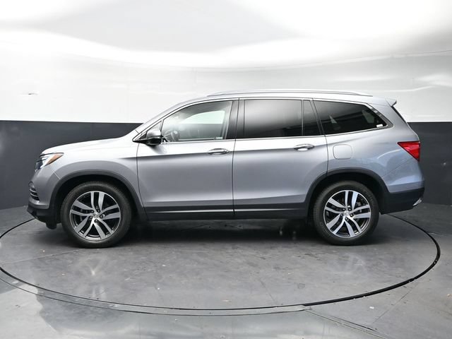 Used 2018 Honda Pilot Touring image 9