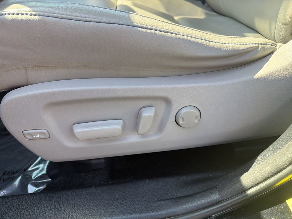 Certified 2018 Toyota Highlander XLE image 26