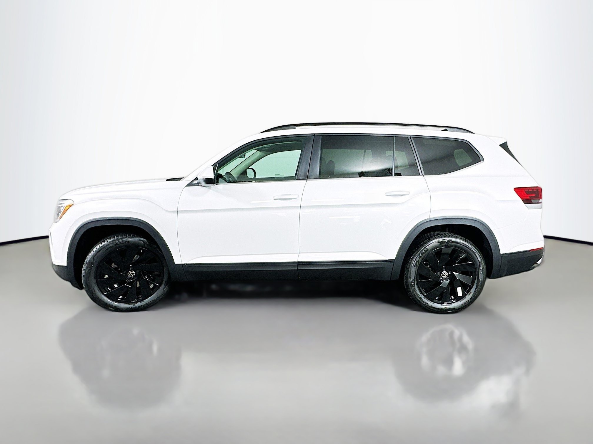 New 2026 Volkswagen Atlas SE AWD/4WD image 4