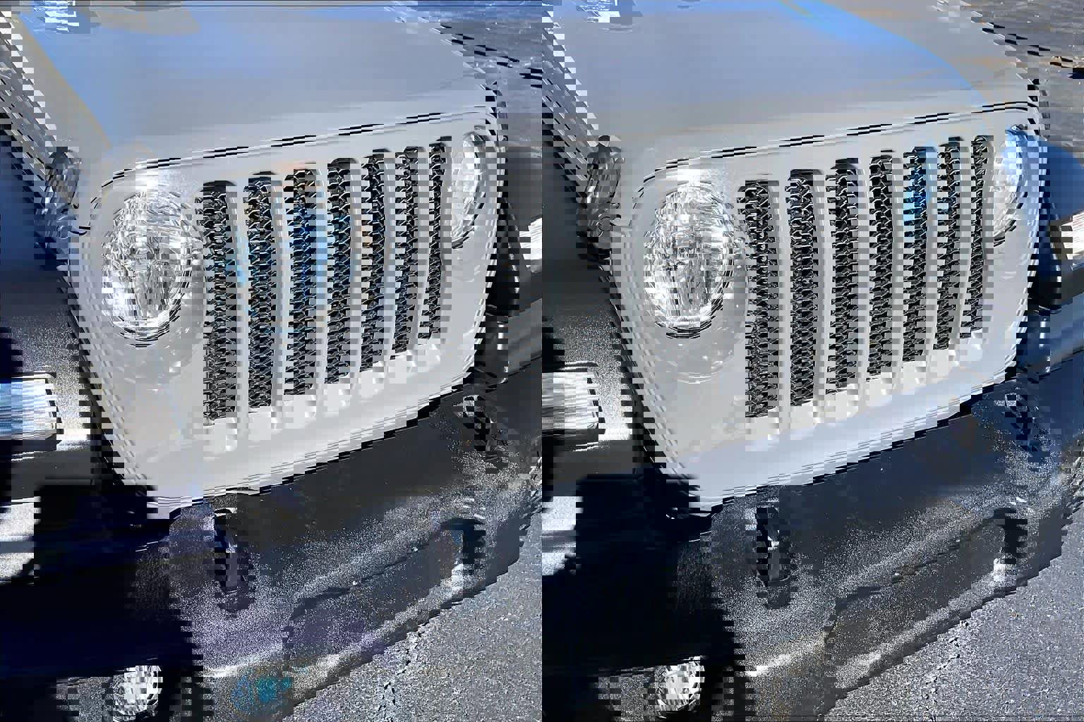 Used 2020 Jeep Wrangler Unlimited Sport image 30