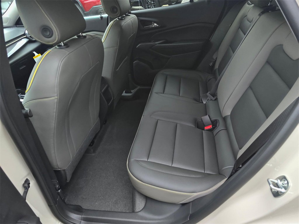 New 2026 Chevrolet Trax ACTIV w/ Driver Confidence Package image 18