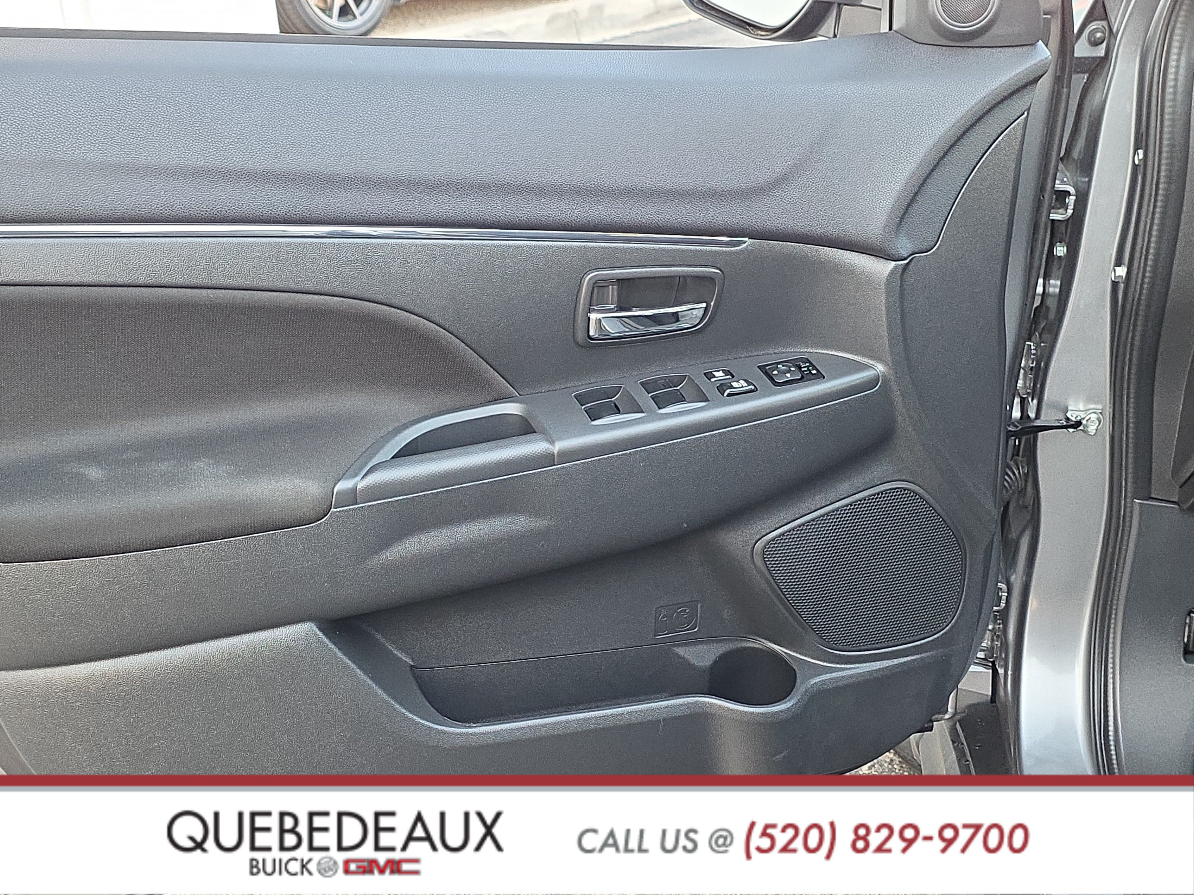 Used 2024 Mitsubishi Outlander Sport ES AWD/4WD image 9