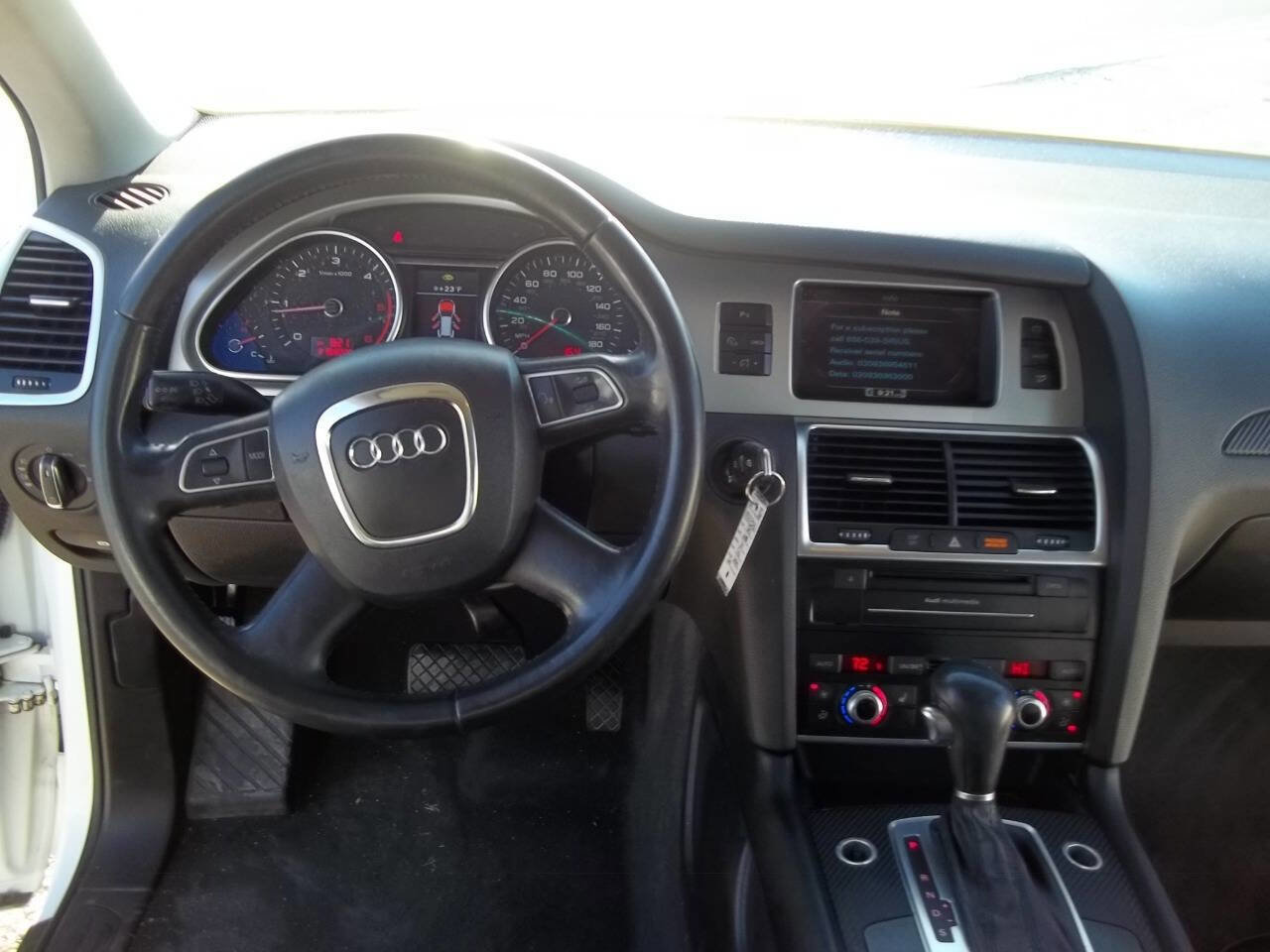 Used 2010 Audi Q7 TDI Premium Plus AWD/4WD image 10