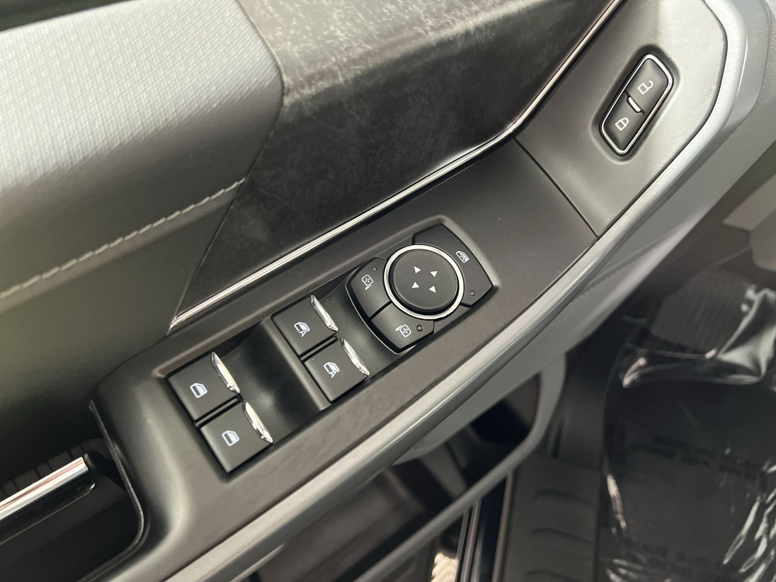 Used 2023 Ford F150 XLT w/ Equipment Group 302A High AWD/4WD image 15