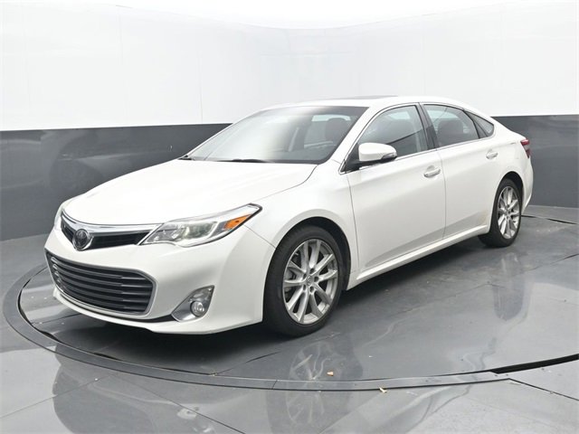 Used 2014 Toyota Avalon Limited image 8
