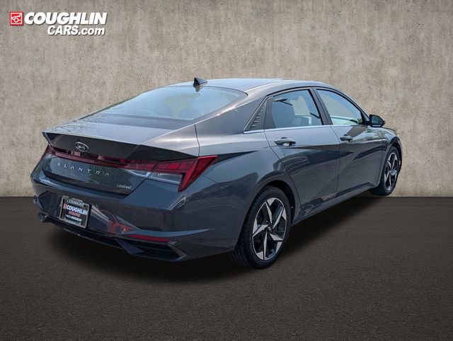 Certified 2023 Hyundai Elantra Limited w/ Cargo Package FWD image 7