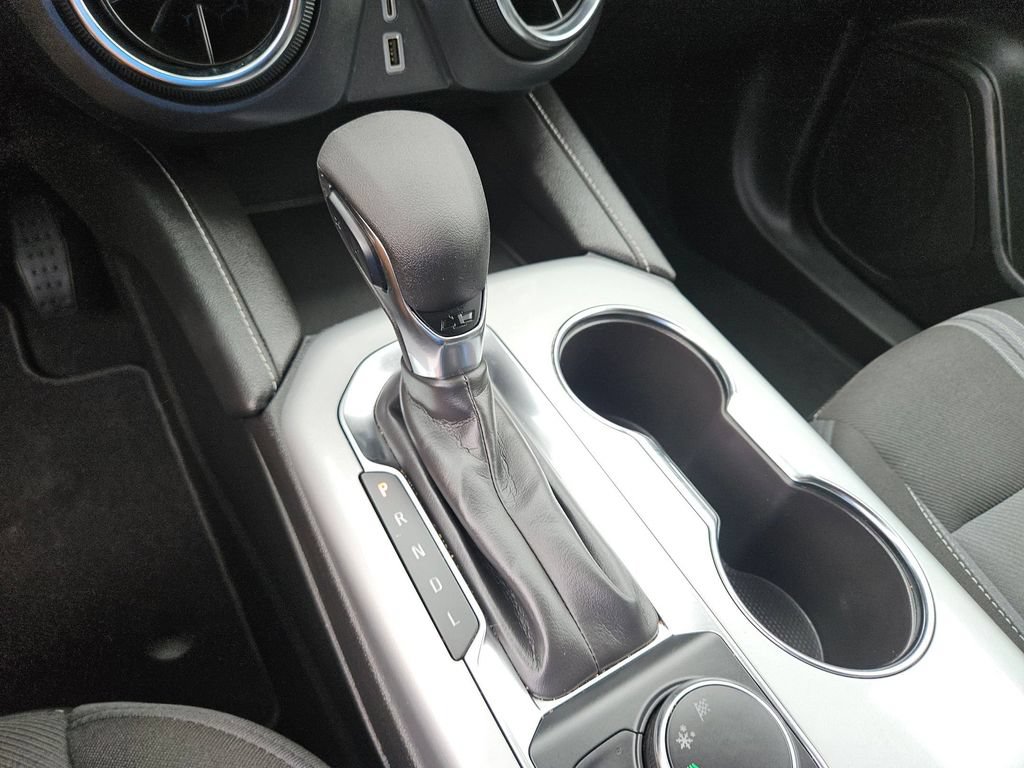 Used 2025 Chevrolet Blazer LT FWD image 29