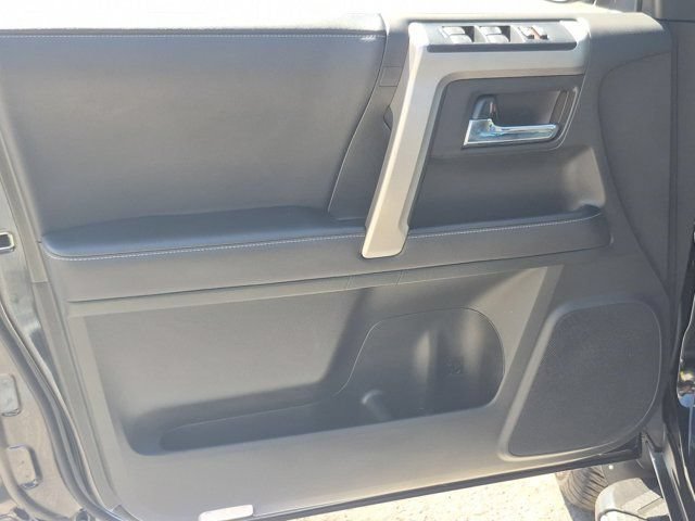 Used 2024 Toyota 4Runner SR5 Premium w/ Moonroof Package AWD/4WD image 13
