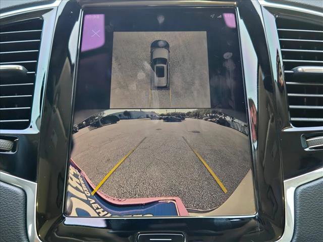 Used 2024 Volvo XC90 B6 Ultimate w/ Lounge Package image 14