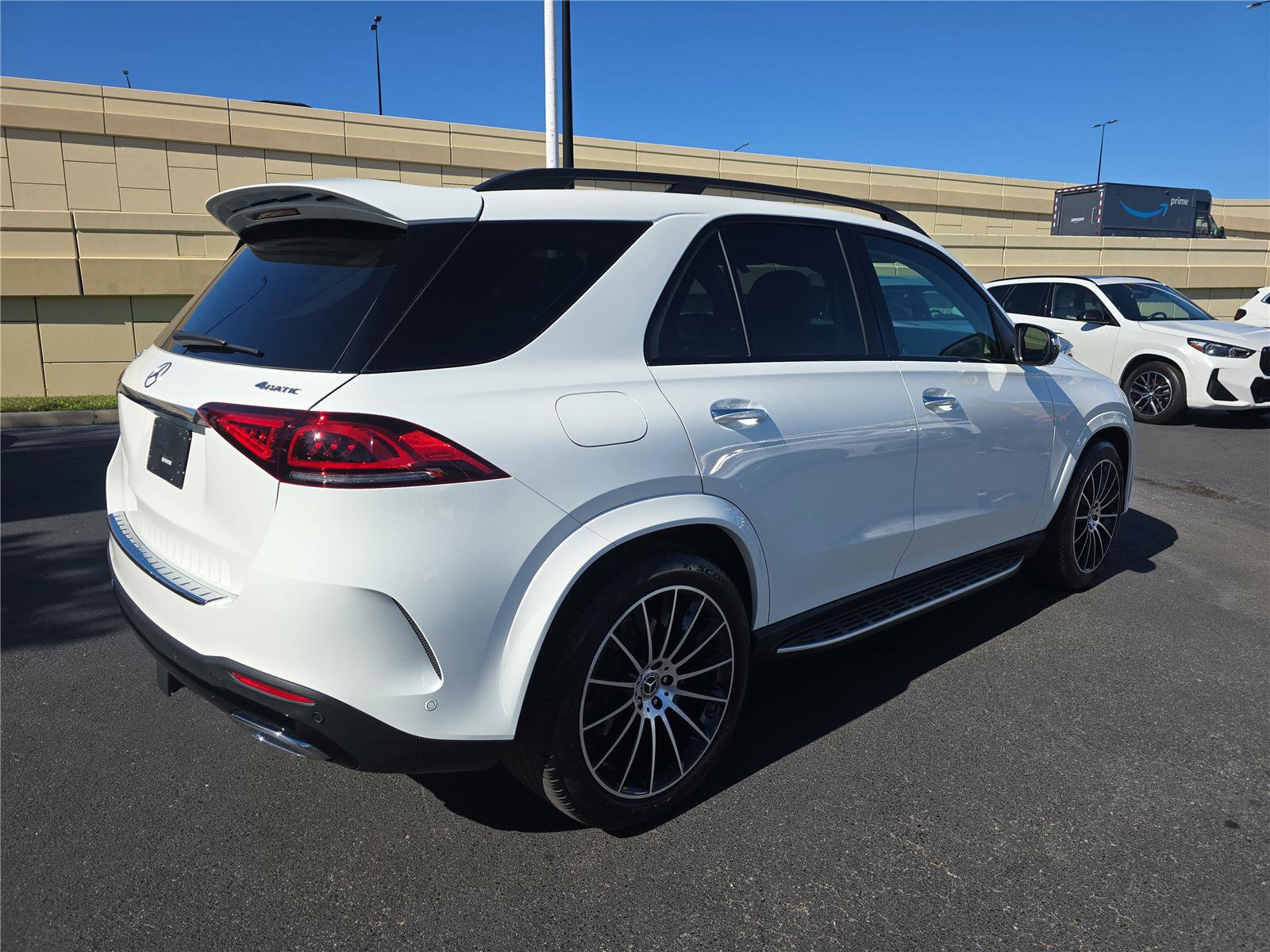 Used 2023 Mercedes-Benz GLE 450 4MATIC image 3