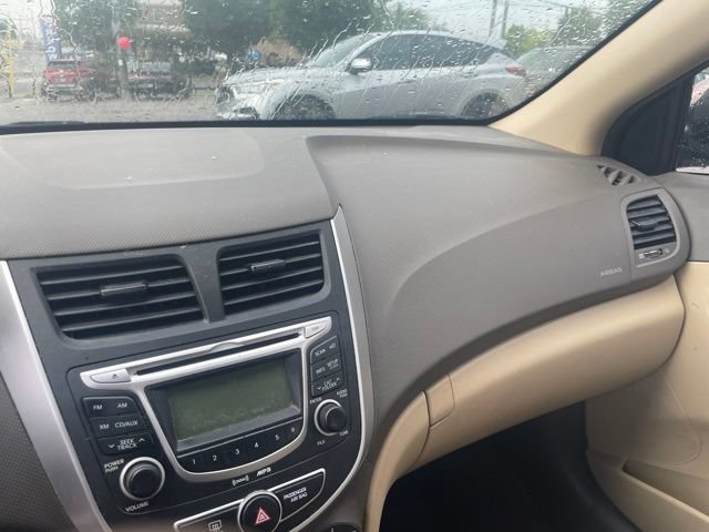 Used 2013 Hyundai Accent GLS FWD image 14