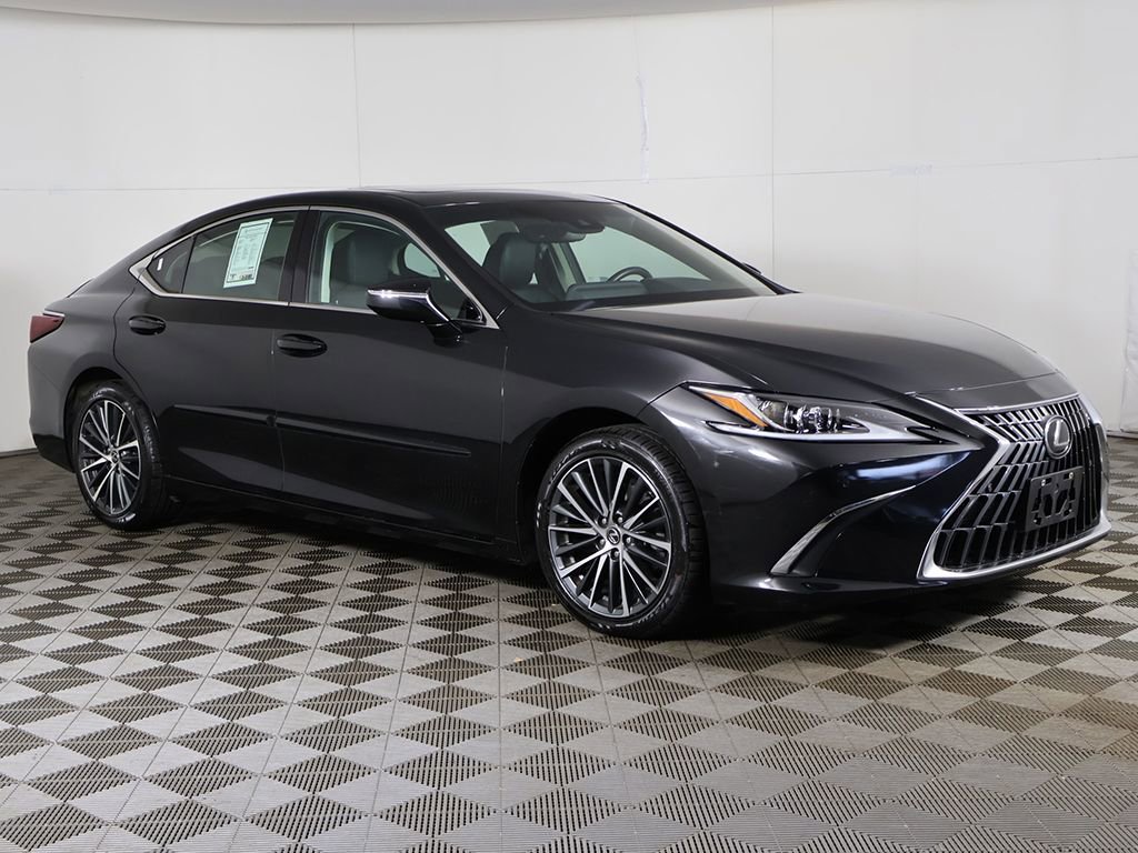 Used 2023 Lexus ES 350 w/ Premium Package FWD image 2