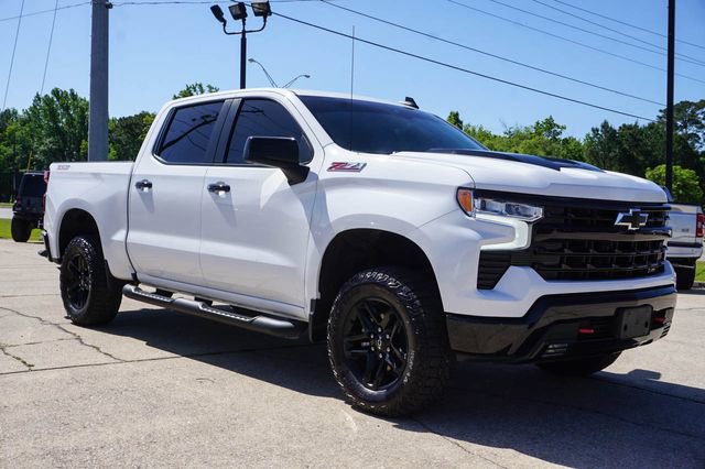 Used 2023 Chevrolet Silverado 1500 LT Trail Boss w/ Protection Package AWD/4WD image 2