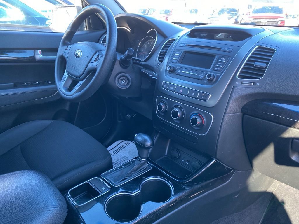 Used 2015 Kia Sorento LX FWD image 33