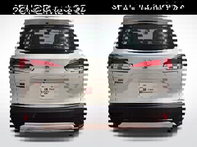 Certified 2023 Toyota Corolla Cross L image 4