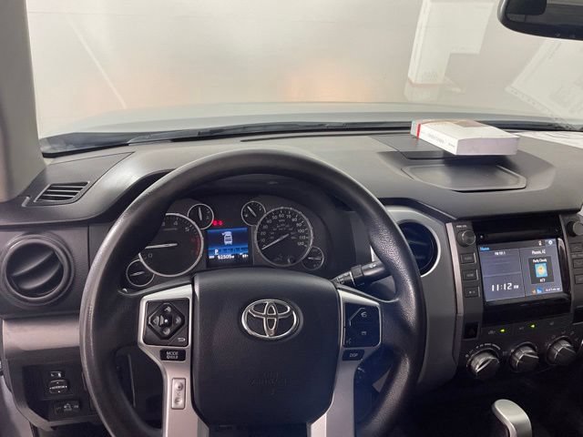 Used 2017 Toyota Tundra SR5 w/ SR5 Upgrade Package RWD image 18