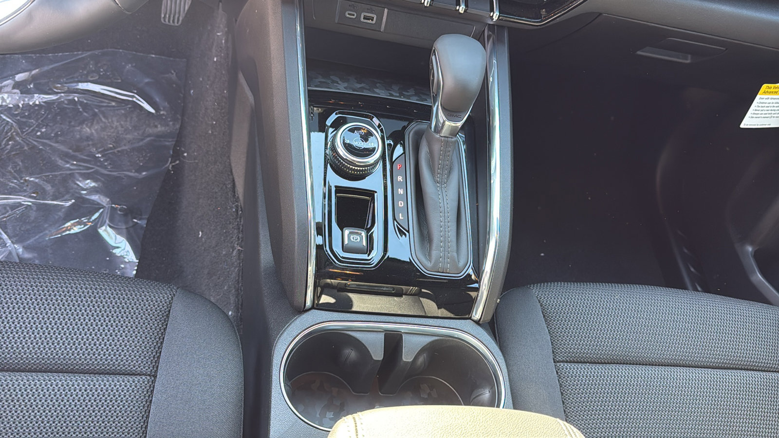 New 2026 GMC Canyon Elevation w/ Convenience Package image 18